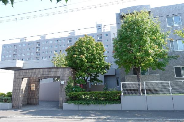 北海道札幌市西区発寒七条７丁目７－２０ 札幌市営地下鉄東西線[宮の沢]の売買中古マンション物件詳細はこちら